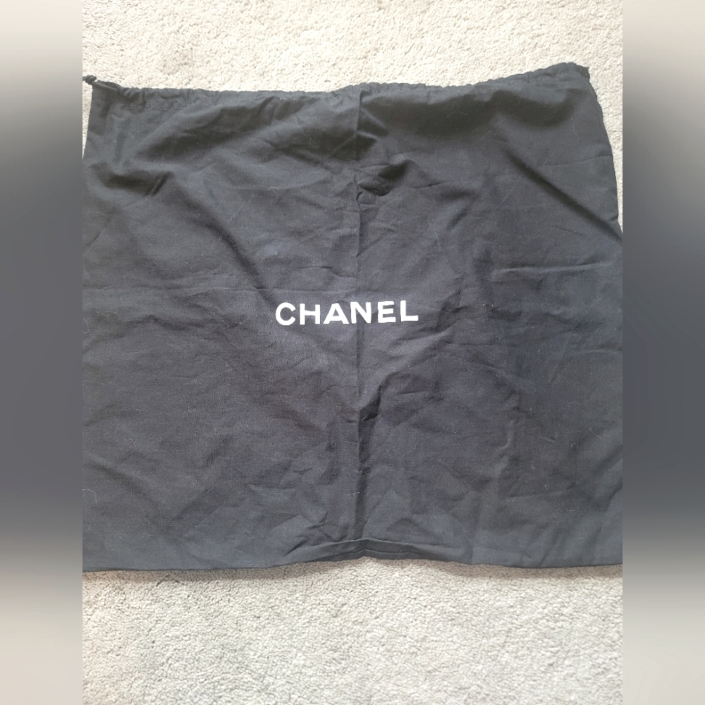 Extra large chanel dust bag